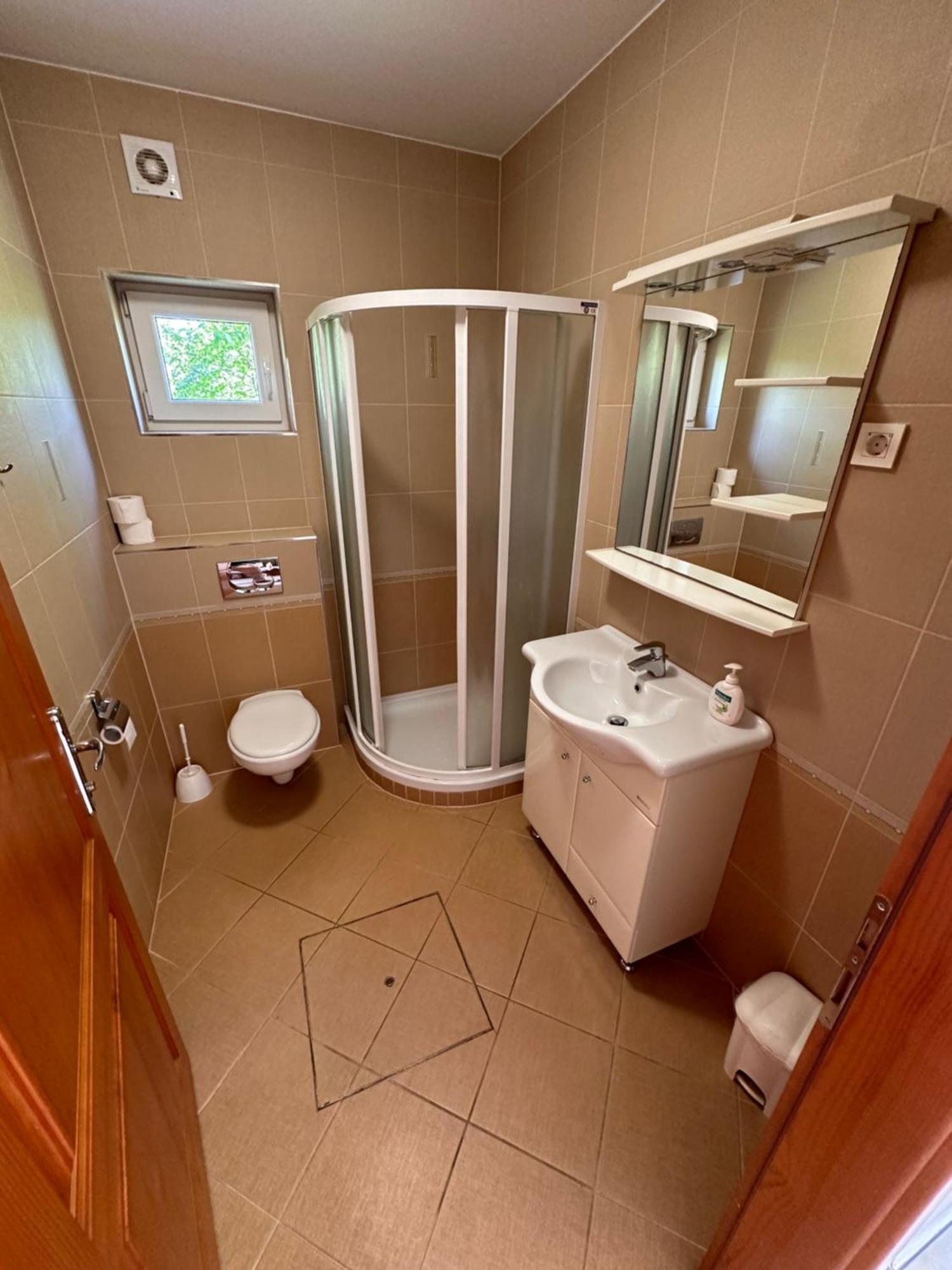 Apartments Suster Stari Trg ob Kolpi 外观 照片